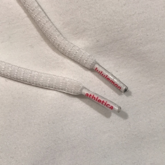 Lululemon Athletica RARE White French Terry Wide Leg Capris Size 8 - Picture 10 of 10